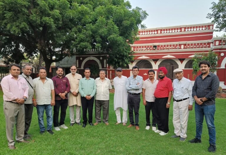 सिटीजन वॉइस की बैठक में आम आदमी के मुद्दों पर चर्चा