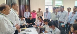मवाना के ‘सखी’ जॉब फेयर में 329 युवतियों का चयन, 45 हजार तक की नौकरी