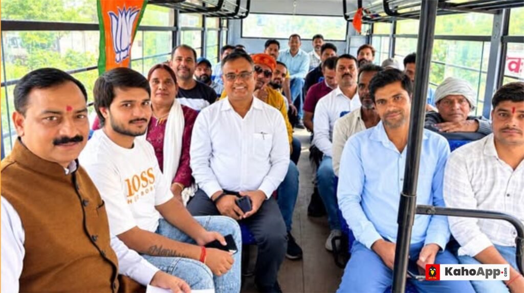 मवाना से मुख्यमंत्री योगी आदित्यनाथ की जनसभा में शामिल होने गाजियाबाद रवाना हुए भाजपा कार्यकर्ता