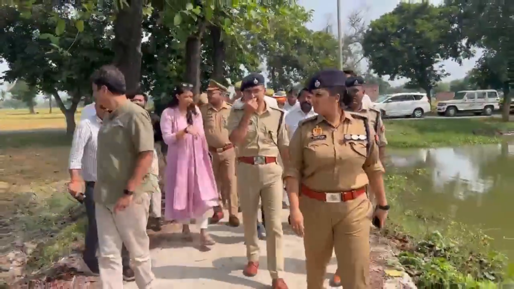 बाराबंकी में कमान संभालते ही एक्टिव हुईं SP रवीना त्यागी